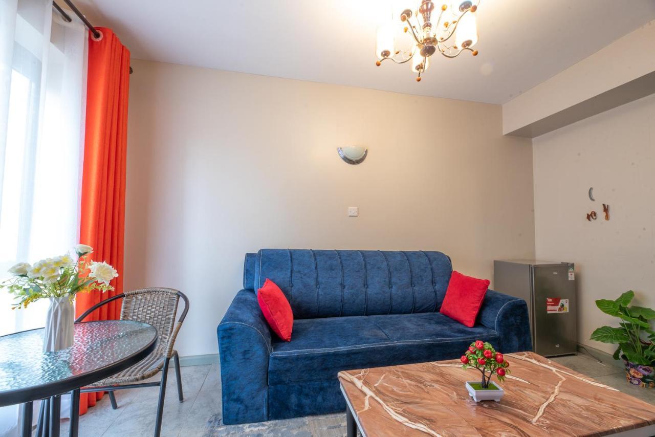 The Bliss - Lovely 1 Bedroom Apartment Located Near Trm Mall Nairobi Buitenkant foto