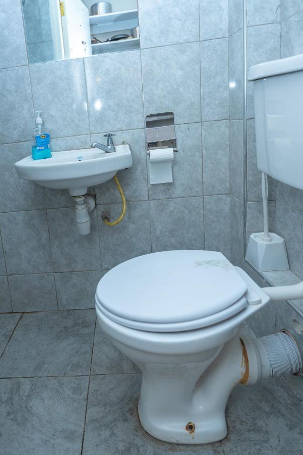 The Bliss - Lovely 1 Bedroom Apartment Located Near Trm Mall Nairobi Buitenkant foto